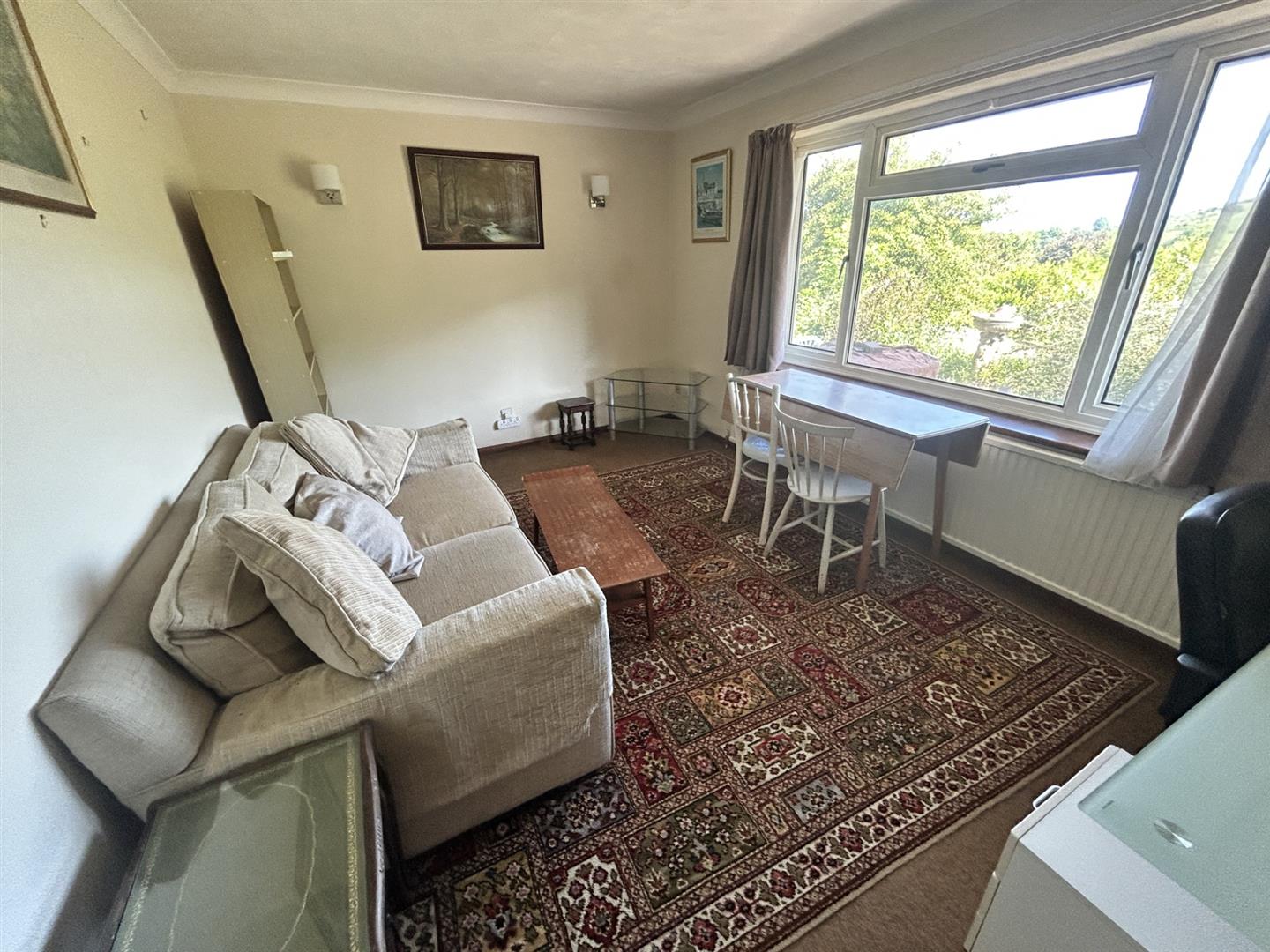 1 Bedroom Apartment. Pashley Road in Eastbourne,  3